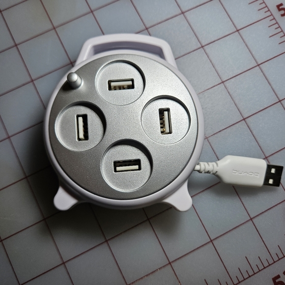 HASPEL 4-Port USB Hub in White - Picture 2 of 4